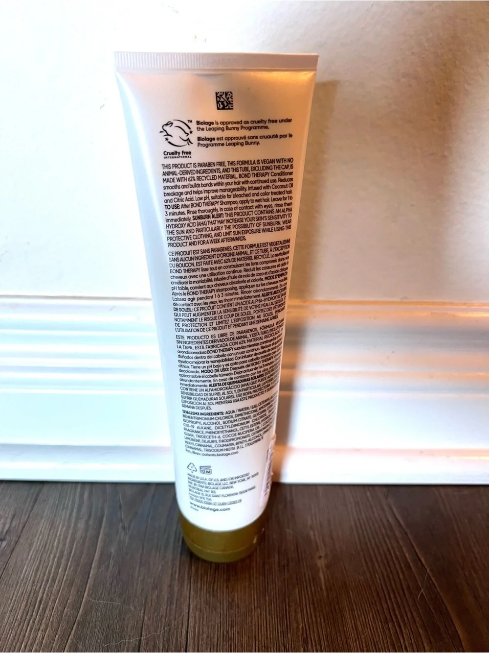 Biolage Bond Therapy Conditioner - White & Gold Tube